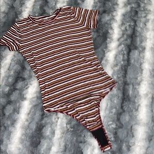 ✨𝙷𝚘𝚕𝚕𝚒𝚜𝚝𝚎𝚛 𝙱𝚘𝚍𝚢𝚜𝚞𝚒𝚝✨